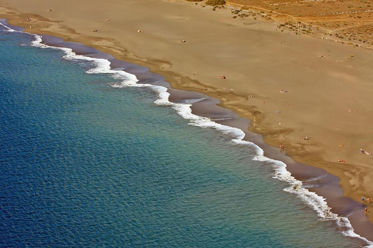 Barlovento By Rentmedano Luxury Beach Front Apartment With Fantastic Ocean Views El Médano Zewnętrze zdjęcie